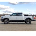 Twarda pokrywa paki tri-fold niski profil Rough Country 5'7