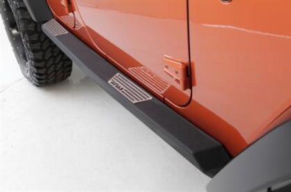 Progi, stopnie stalowe SMITTYBILT Atlas - Jeep Wrangler JK 4 drzwi 07-16