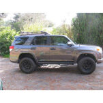 Progi, stopnie boczne czarne Smittybilt Nerf Steps - 2