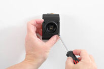 Uchwyt do Apple iPhone 13 z wbudowaną ładowarką samochodową do instalacji na stałe - 4