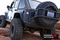 Zderzak tylny BFH II z mocowaniem szekli POISON SPYDER - Jeep Wrangler JK - 3