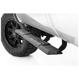 Progi, stopnie boczne Rough Country TR2 Crew cab