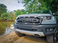 LAZER Linear 24 Elite z systemem montażu w fabrycznym grillu - Ford Ranger Raptor (2019 - 2022) - 3