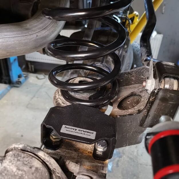 Dystanse odbojów zawieszenia tył STANDARD 50mm lift 2-2.5 cala Jeep Wrangler JK 2007-2018