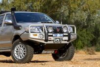 Zderzak stalowy ARB Deluxe Bar - Hilux - 3