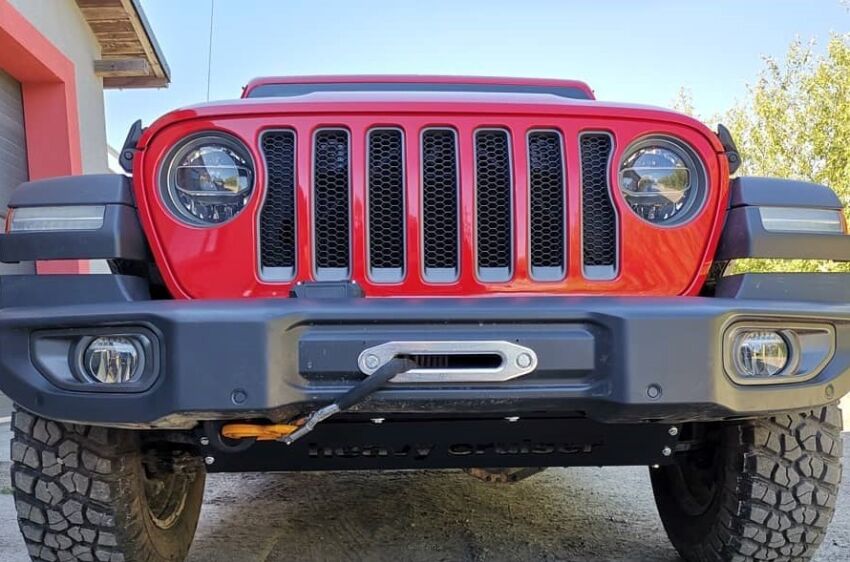 Jeep Gladiator JT 2020 - płyta montażowa wyciągarki pod zderzak EU