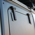 Okno uchylne prawe Gullwing Toyota LC 76 Front Runner - 14