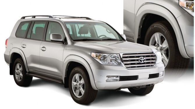 Poszerzenia nadkoli BUSHWACKER - Toyota Land Cruiser J200 08-11