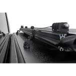 Twarda pokrywa paki tri-fold niski profil Rough Country 6' - 12