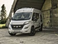 Zestaw dwóch lamp LAZER TRIPLE-R 750 (Gen2) z systemem montażu w fabrycznym grillu - Fiat Ducato (2014 -) - 2