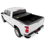 Twarda pokrywa paki tri-fold niski profil Rough Country 6'7