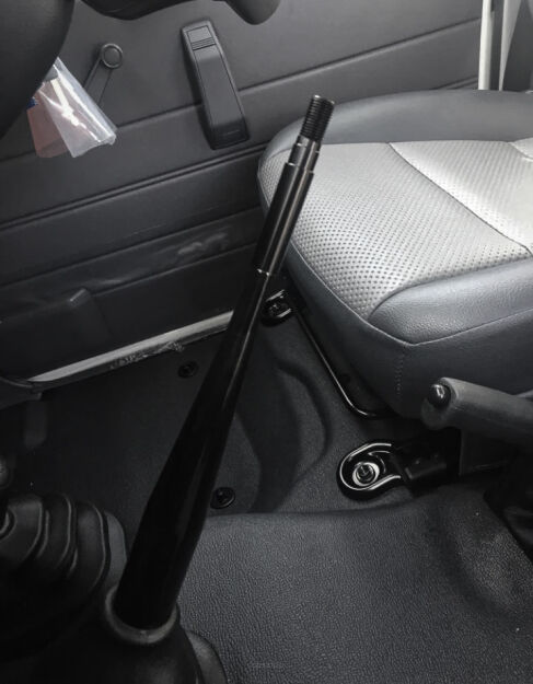 Huracan Fabrication przedłużenie lewarka zmiany biegów Toyota Landcruiser 70 series-100mm