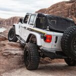 Progi Smittybilt SRC - Jeep Wrangler JL 4 Drzwi - 14