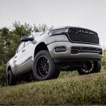 Zestaw zawieszenia BDS z amortyzatorami FOX 2.5 Performance Elite Lift 6