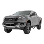 Progi, stopnie boczne czarne Rough Country Nerf Steps Crew Cab - 2