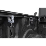 Twarda pokrywa paki tri-fold niski profil Rough Country 6'10