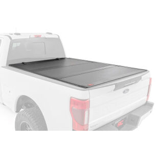Twarda pokrywa paki tri-fold niski profil Rough Country 6'10"