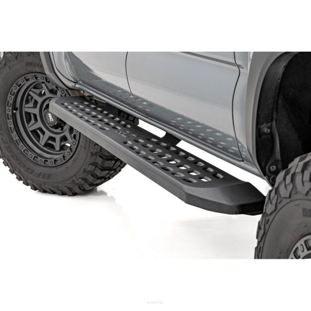 Progi, stopnie Rough Country RPT2 Double Cab