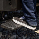 Wysuwany stopień tył RealTruck AMP - 4