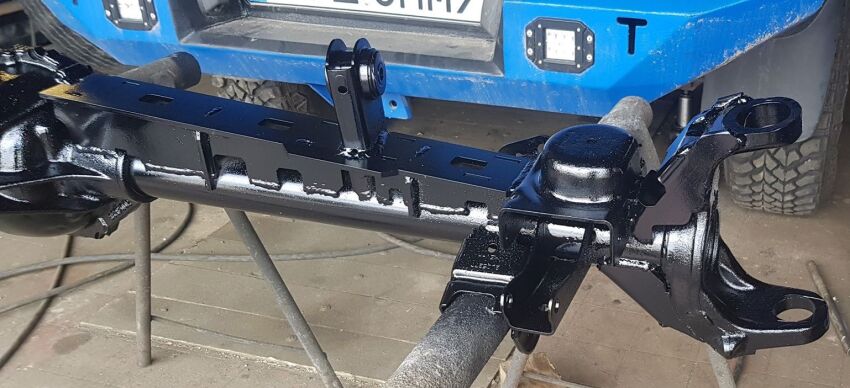 Wzmocnienia przedniego mostu Dana 44 Jeep Wrangler JK Rubicon 2007-2018 zestaw 1