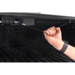 Twarda pokrywa paki tri-fold Rough Country niski profil 5' - 11