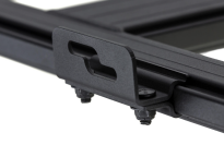 Łatwodemontowalne mocowanie markizy na platformie ARB Base Rack - 2