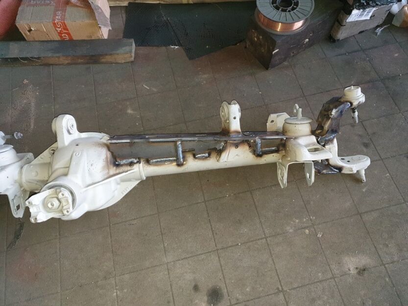 Wzmocnienia mostu przód D30 Jeep Wrangler TJ LJ 1997-2006
