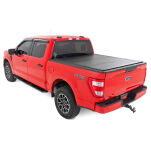 Twarda pokrywa paki tri-fold flip up Rough Country 5'7