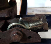 Przedni Regulowany Drążek Panharda CLAYTON OFF ROAD Lift 0-5