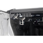 Twarda pokrywa paki tri-fold niski profil Rough Country 6'7