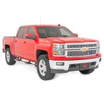 Progi, stopnie boczne srebrne Rough Country Oval Nerf Steps Crew Cab - 3