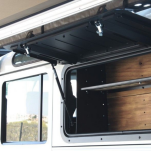 Okno uchylne Gullwing Aluminium Land Rover Defender Front Runner - 6