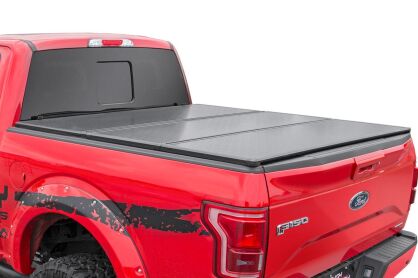 Twarda Pokrywa Tri-Fold Rough Country Skrzyni Ładunkowej 6' 5" Ford F150 15-18
