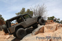 Osłony boczne stalowe POISON SPYDER - Jeep Wrangler TJ - 5