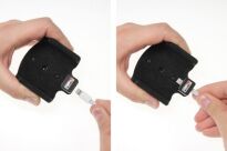 Uchwyt do Apple iPhone 5 & iPhone 5S & iPhone SE z możliwością wpięcia kabla lightning z 30-pinowym adapterem - 5