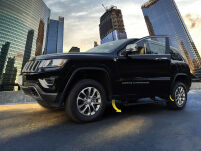Progi elektryczne PowerStep AMP Research - Jeep Grand Cherokee WK2 - 5