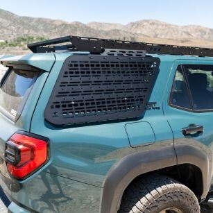 Panel zewnętrzny Molle prawy Bison Gear