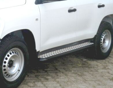 Boczne stopnie ochronne ARB - Toyota Land Cruiser J200
