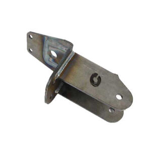Relokacja mocowania drążka Panharda przód Clayton Lift 6 -8"