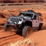 Listwa z lampami obrysowymi LED amber Husky Liners Aeroskin Lightshield Pro - 2