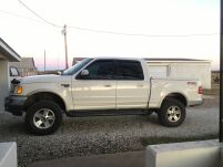 2.5'' Rough Country Lift Kit Zawieszenie - Ford F150 97-03 - 2