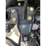 Wzmocnione mocowanie drążka Panharda przód Clayton - 8