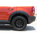 Poszerzenia błotników przód i tył Rough Country Pocket chromowane nity - 9