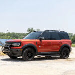 Poszerzenia błotników przód i tył Rough Country Pocket chromowane nity - 16