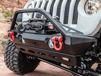 Przedni zderzak Crawler Poison Spyder - Jeep Gladiator JT - 3
