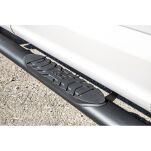 Progi, stopnie boczne czarne Rough Country Oval Nerf Steps Crew Cab - 6