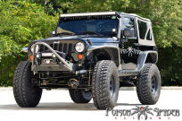 Zderzak przedni BFH Stinger z mocowaniem szekli stalowy POISON SPYDER - Jeep Wrangler JK - 2