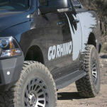Progi boczne Bedliner Go Rhino RB20 Quad Cab - 4