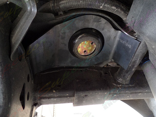 Wzmocnienie Gniazd Tylnych Sprężyn Superior Engineering - Nissan Navara 15-