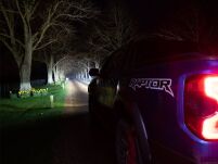 Zestaw dwóch lamp LAZER TRIPLE-R 850 (Gen2) z systemem montażu w fabrycznym grillu – Ford Ranger Raptor (2023 -) - 17